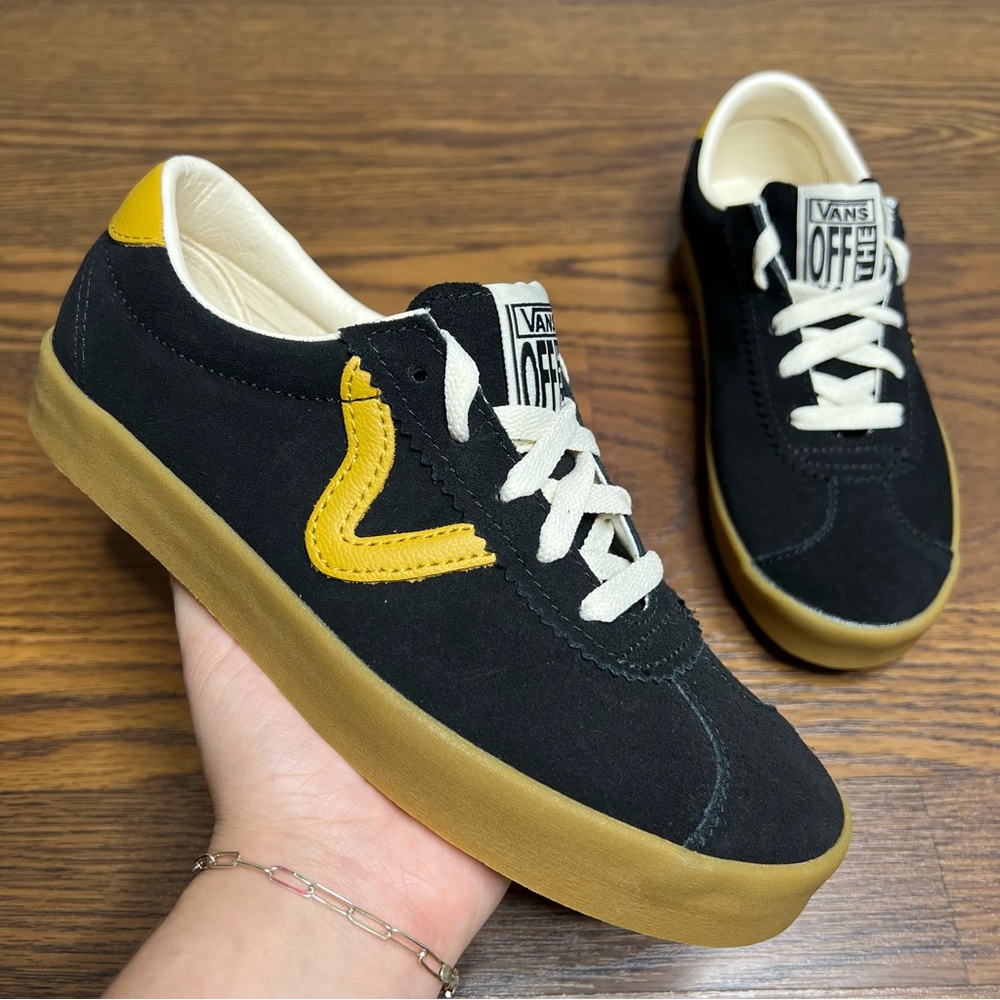 2024 Vans Sport Low 'Pop Black Yellow Gum' size Men’s 5 / Women’s 6.5